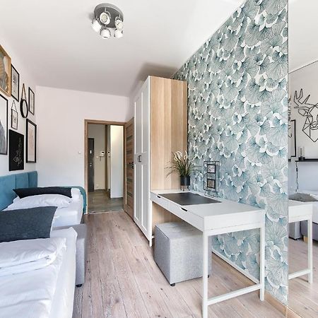 Art Apartament Parking By Impero Posen Exterior foto