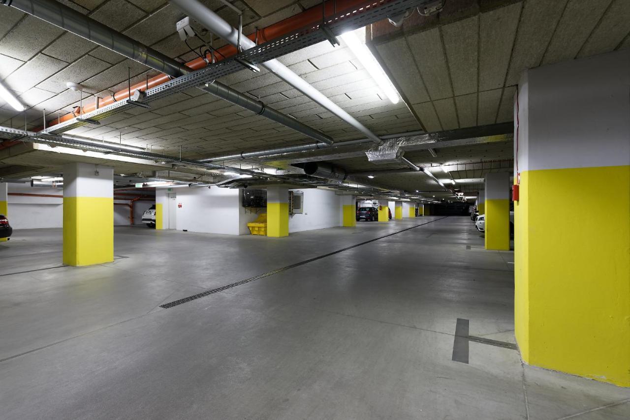 Art Apartament Parking By Impero Posen Exterior foto