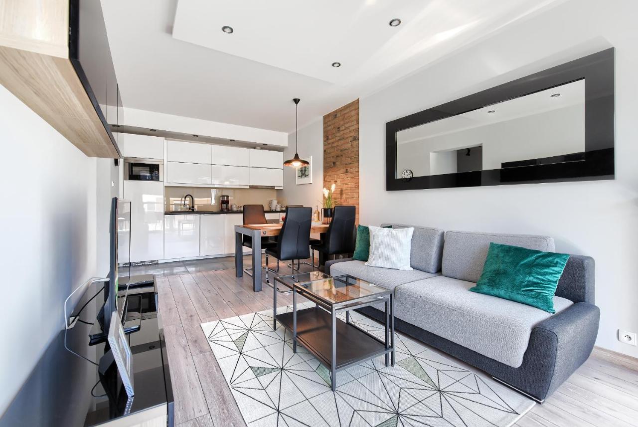 Art Apartament Parking By Impero Posen Exterior foto